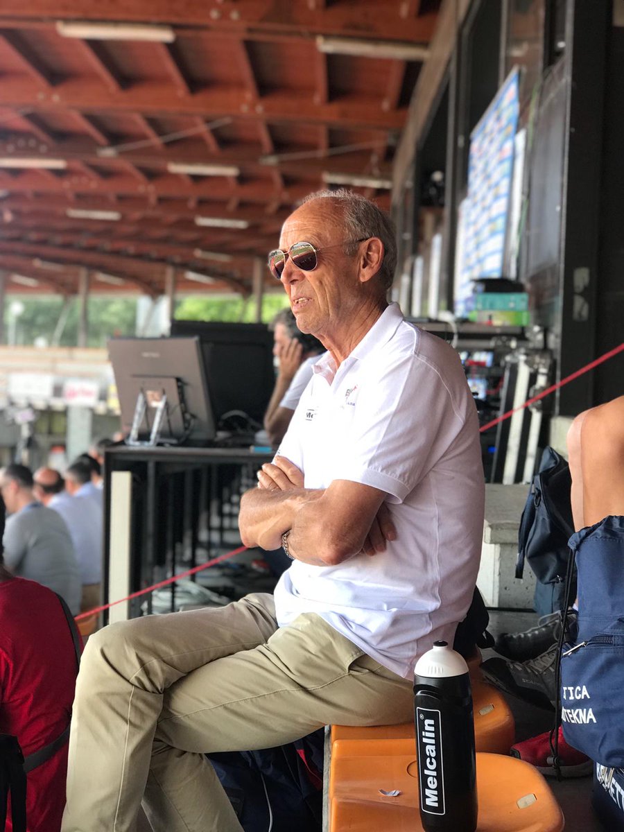 AtlBioTekna's tweet photo. L'unico e inimitabile Presidente Boschiero pronto per la Finale Oro 🇮🇹🏆💪🏻
@Melcalin @BioTekna
#atletica #AtleticaBioTekna #presidente #finaleoro #firenze #CdS #sport #Athletics https://t.co/WSGNCGImea