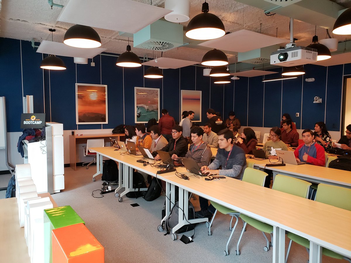 jesulink2514's tweet image. Welcome to the Global DevOps Bootcamp, Lima, Perú #gdbc #gdbc2019 
CC: @RenzoRoblesS , @fisica3