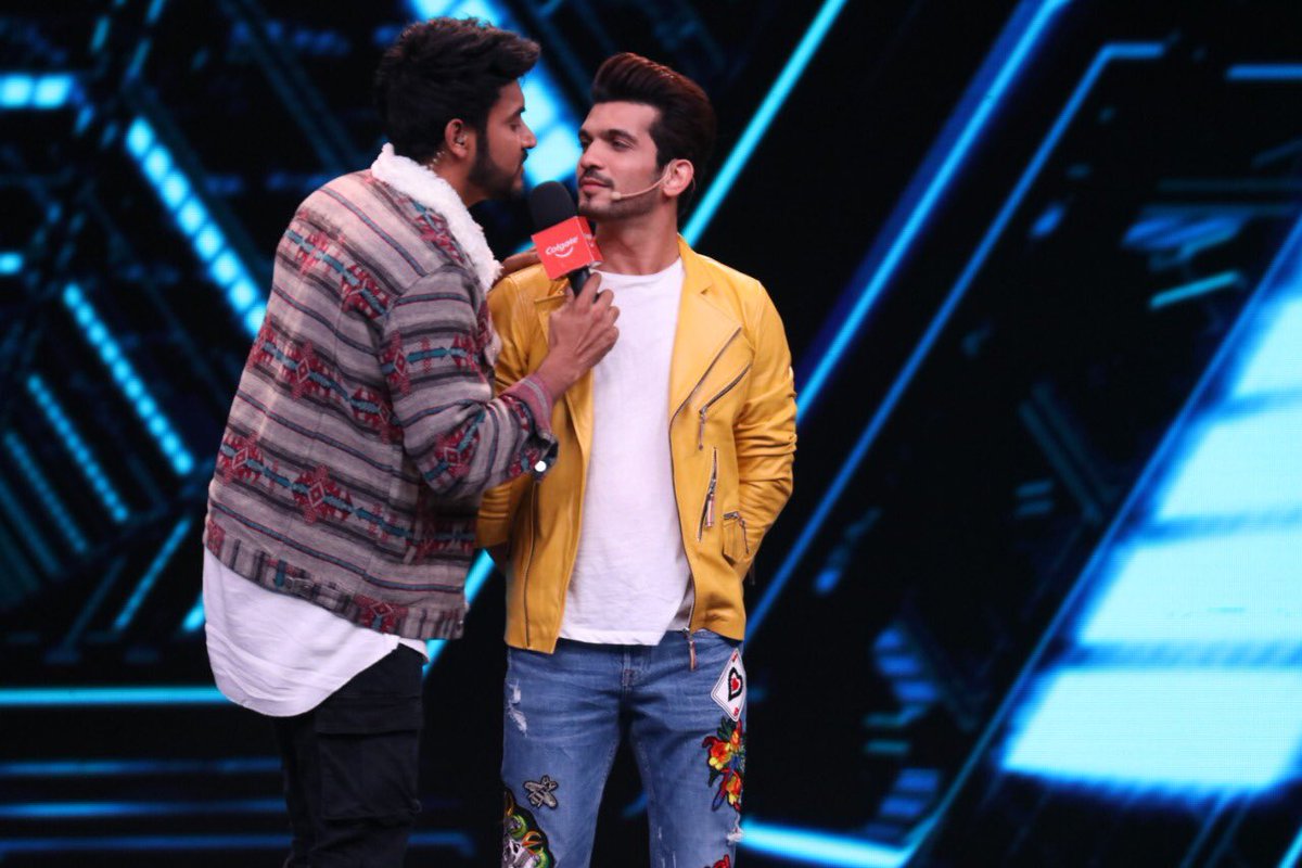 HalfPeg's tweet photo. #DanceDeewane2 is back with a bang on @ColorsTV tonight https://t.co/HoumCbpdn6