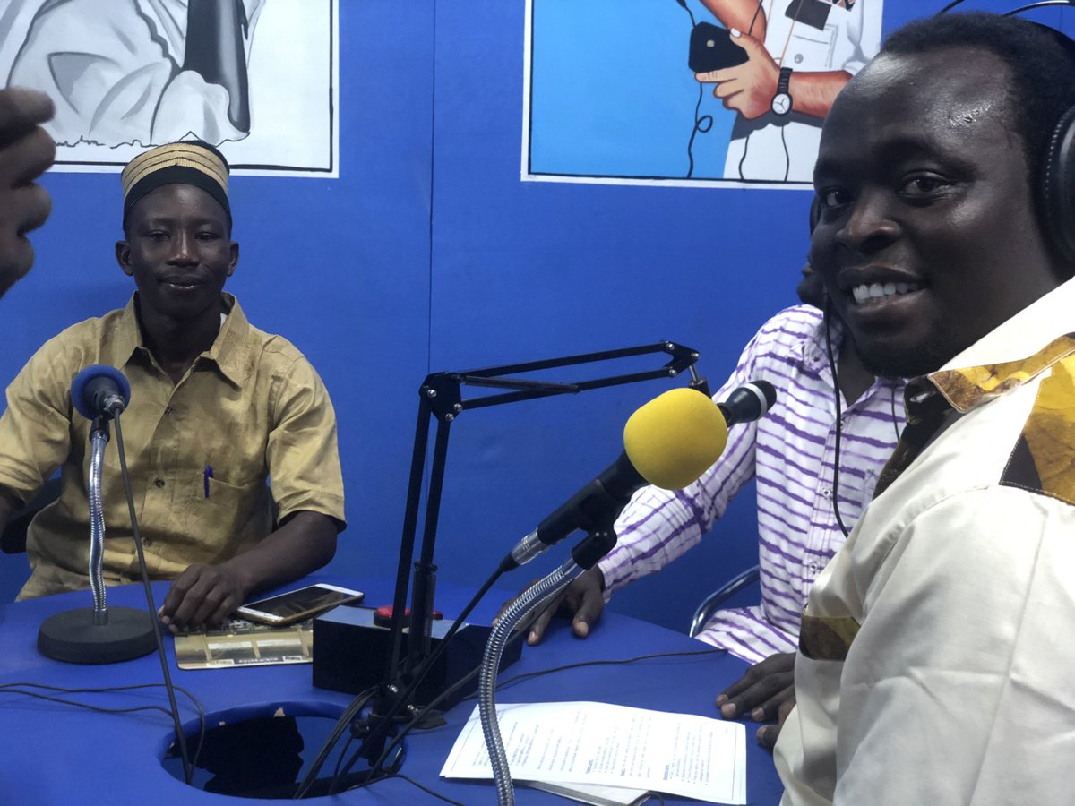 BnuelCom's tweet photo. #TechCampOHG2019 les jeunes techcampeurs reçus dans les studios de la “Voix du Paysan” pour parler de réseaux sociaux et bonne gouvernance #lwili #Burkina #TechCampOuaga2019 #TechCamp2019 #TechCampDori2019 https://t.co/akVhH44DFF