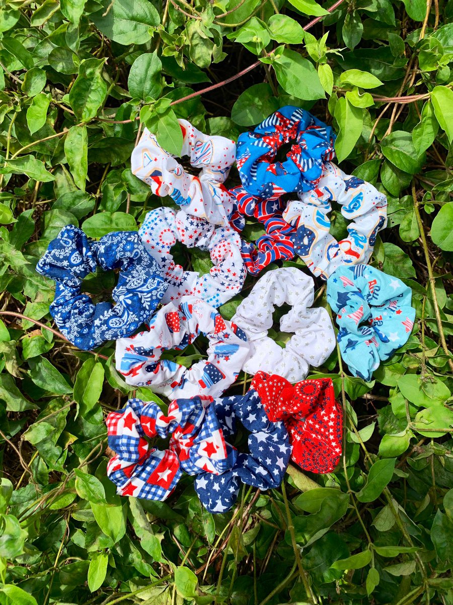 StickersAndSuch's tweet photo. 🔆Stickers and Such🔆
Handmade, custom crafts at an affordable price! https://t.co/HLG1aROWH3