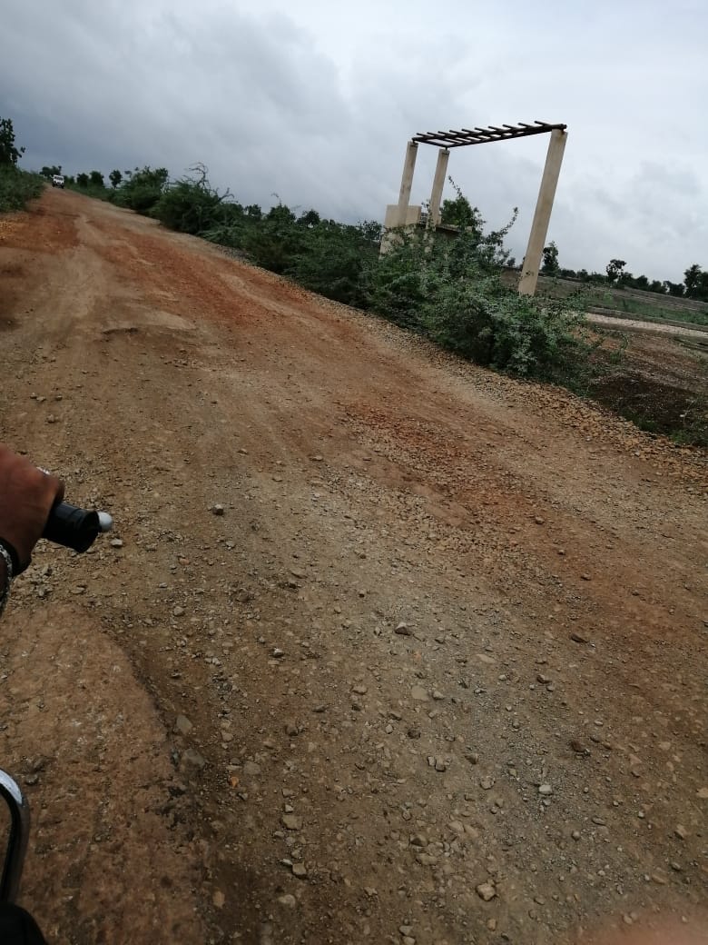 MallappaSwadi's tweet photo. @narendramodi       
     
My beloved modiji I am a resident of  byahatti village in hubli taluk In Dharawad district of karanataka state.The road which goes from byahatti to hubli is completly damaged. So they want them to take action on this. Heal your loving country. https://t.co/ZTDCV2kpAg