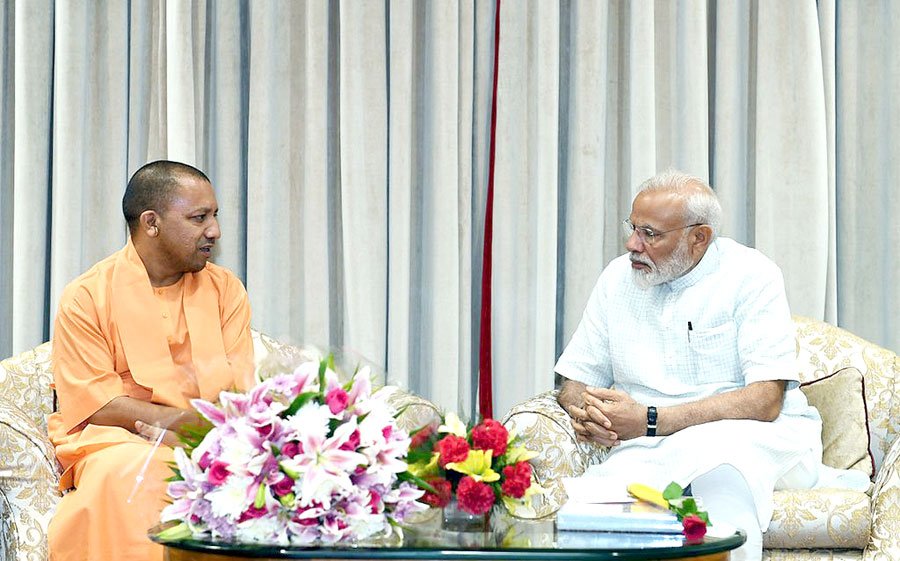 myogiadityanath's tweet image. आज नई दिल्ली प्रवास के दौरान माननीय प्रधानमंत्री आदरणीय श्री @narendramodi जी से शिष्टाचार भेंट की।
उनसे मिलना सदैव ही सकारात्मक ऊर्जा और प्रेरणा का संचार करता है।