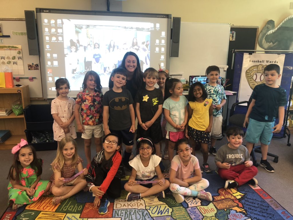 mrsprovencherFM's tweet photo. To say I’m excited is an understatement. Check out the new sweet faces of 1-Teixeira for the 2019-2020 school year!! ♥️👩🏻🏫👧🏼👧🏻👧🏽🧒🏻🧒🏾🧒🏼#fullermeadow #futurefirstgraders https://t.co/3zIcKCLR19