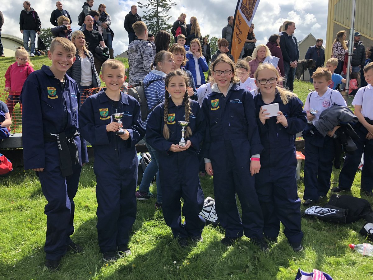 QuarryhillP's tweet photo. Great day racing our Goblin Car today and delighted with our two trophies. 3rd in the Drag Race and 2nd in the Sprint Race. Thank you to our business partners @ARRCraib for supporting us with this project. #teamquarryhill @andrealogan30 https://t.co/fnVWhoZCXS