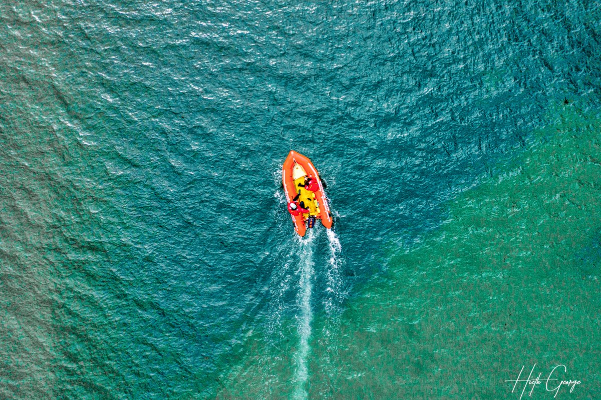 <a href="/ExmouthBRC/">Exmouth Beach Rescue Club</a> <a href="/iconsportseu/">iconsports.eu</a> <a href="/surflifesaving/">Surf Life Saving GB</a> @RockfishExmouth Some #photos &amp; #DronePhotography of the team from <a href="/ExmouthBRC/">Exmouth Beach Rescue Club</a> who are supporting <a href="/iconsportseu/">iconsports.eu</a> today providing #eventsafety with their skils &amp; Arancia Rescue Boats 
<a href="/surflifesaving/">Surf Life Saving GB</a> #SLSGB #volunteerlifeguard
Proudly supported by @RockfishExmouth  #HappyFathersDay #iconclassic2019