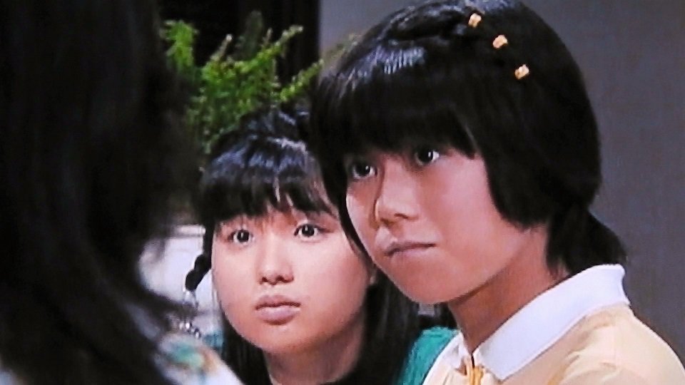 カエル岩 V Twitter ドラマ版 アイコ16歳 に出たときの名川忍さん 左 と金八先生の生徒役でもおなじみの吉田康子さん おしん 名川忍 おりっちゃん カエル岩 V Twitter ドラマ版 アイコ16歳 に出たときの名川忍さん 左 と金八先生の生徒役でもおなじみの吉田康子さん おしん 名川忍 おりっちゃん