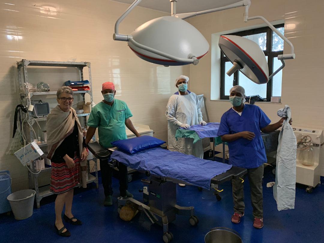 GerEmbAddis's tweet photo. 2/3 Touring Attat Hospital w/sister Dr. Rita of #MMS, learning abt crucial importance of sterilizing equipment & wishing staff good luck 4 the #CesarianSection for which they were preparing the operation theatre. Doctors can't stop working even during important celebration hours https://t.co/9qBhWtmKj2