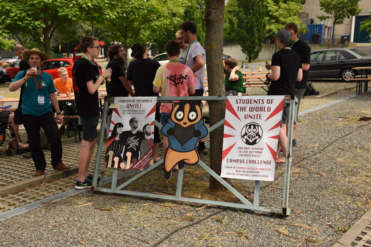 FelixHanspch's tweet photo. Vielen Dank an das Orga-Team der @kif470 wir hatten einen tollen Tag! Wir haben mit so vielen coolen Leuten gesprochen. Ihr seid die besten!❤️ #KIF470 https://t.co/DZeDyTneQx