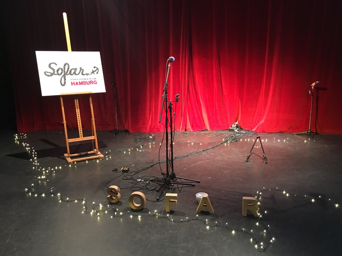 Sofar Sounds Hamburg (@sofarhh) on Twitter photo Unsere Bühne für die 52. <a href="/sofarsounds/">Sofar Sounds</a> Show hier in #Hamburg steht. In einer Stunde geht‘s los.... #sofarhh Unsere Bühne für die 52. <a href="/sofarsounds/">Sofar Sounds</a> Show hier in #Hamburg steht. In einer Stunde geht‘s los.... #sofarhh