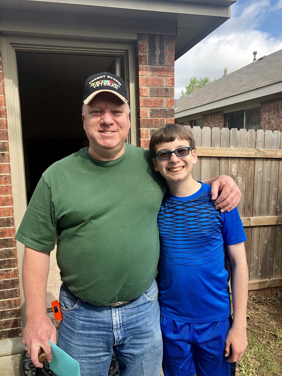 JennyAtJPAR's tweet photo. Thank you to Lowe’s Home Improvement in Southlake, TX for taking care of our US Veterans! 🇺🇸 #Lowes #USA #Army #LetFreedomBloom #IKeepItREALTOR https://t.co/l9RYLu6zFV