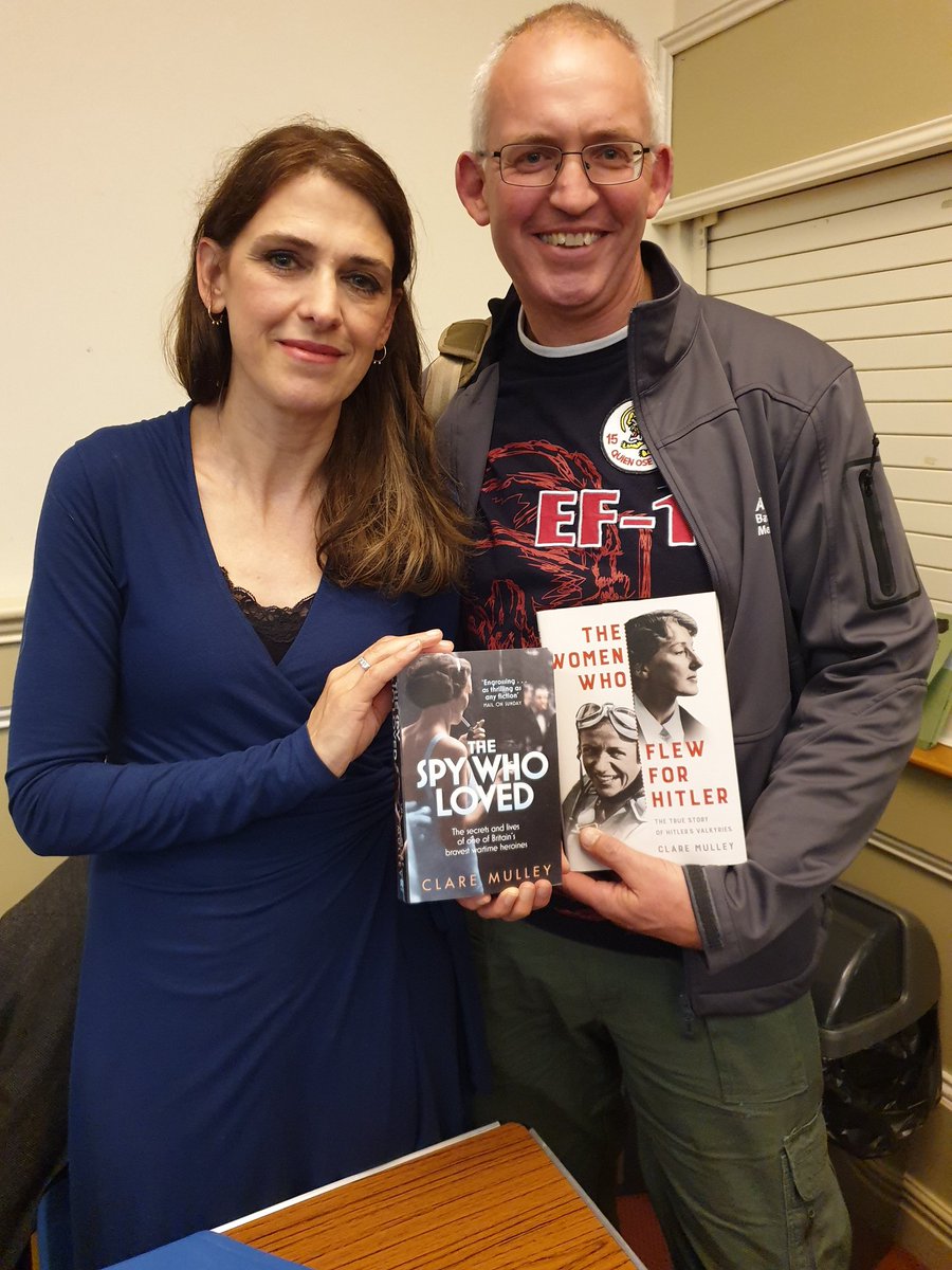 @claremulley Thank you for a fascinating talk about #TheWomenWhoFlewForHitler this afternoon. It was lovely to meet you and thanks for signing my books.