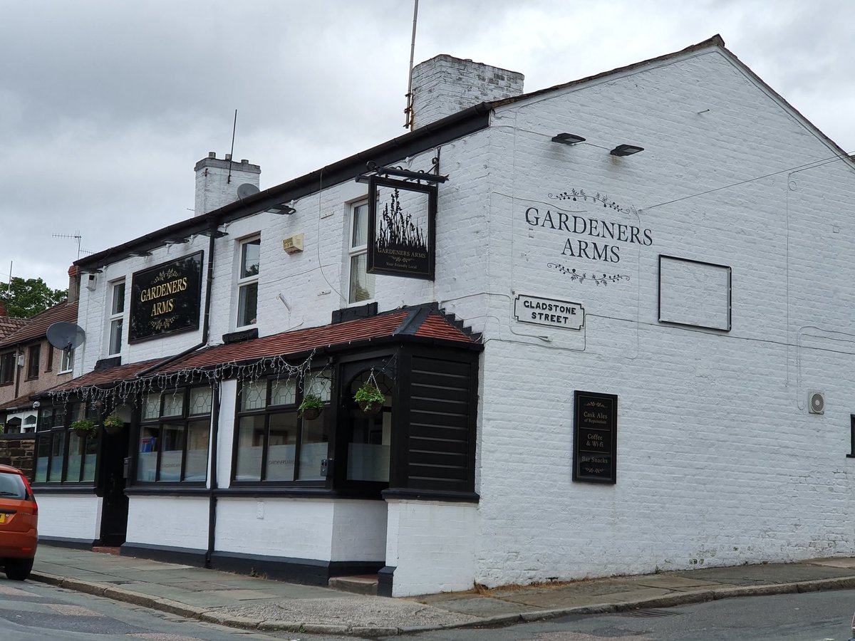 Yo Liverpool Pics On Twitter The Gardeners Arms Pub Gladstone Street The Derby Arms Pub Allerton Road And The Grapes Pub Quarry Street Woolton Liverpool Pub Public House Brpimages Angelcakepics Mikeroyden Phil Oates