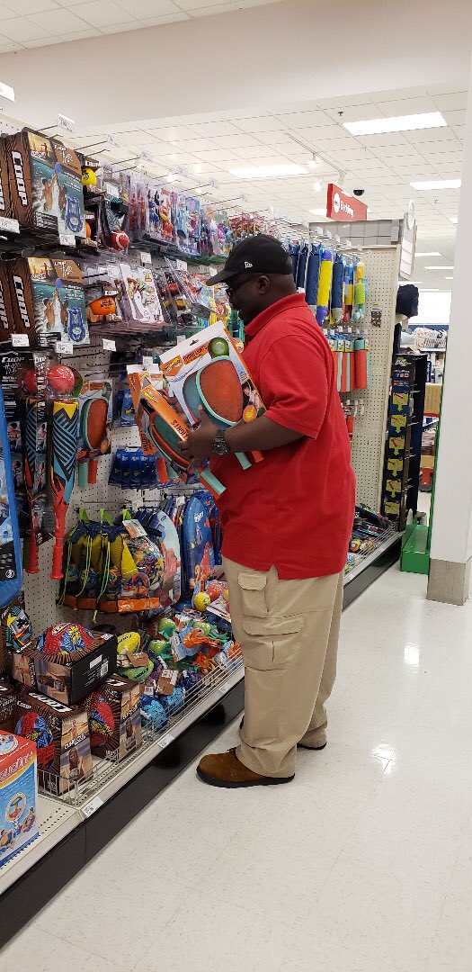 LauraBoulware's tweet image. DBO James leaving his mark in Toys and Sporting Goods! #fillsodeep #1759neverdisappoints #getitALLout @palayeva @afadnesstarget