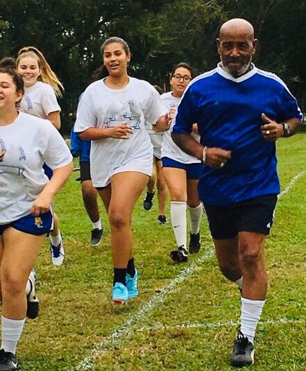 Wishing all Dads a safe &amp; Happy #FathersDay2019 A special Thank YOU to my father, a man who always puts his best self forward, uses compassion, kindness, empathy, &amp; hard work to serve others! #CoachEarl 💙⚽️#encouragement #YouCanDoIt #NeverSayNever #MyHero #Servantleadership