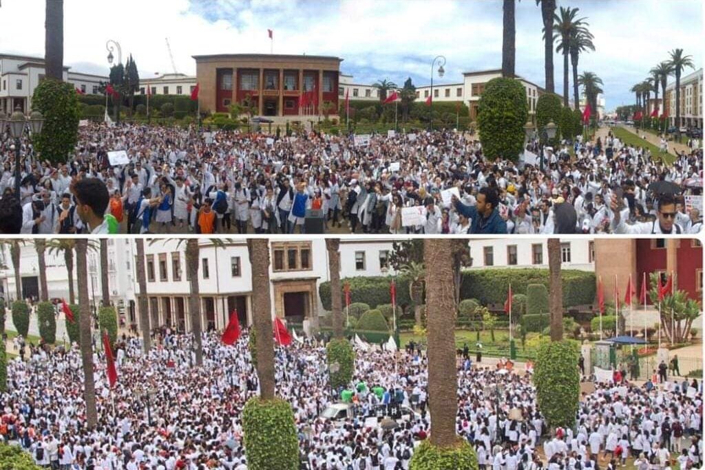 KharmoumJ's tweet photo. @AllaaElaissaoui @AlarabyTV #DoctorsUnderOppression
#MedStudentUnderThreat https://t.co/7lA1EsuySh