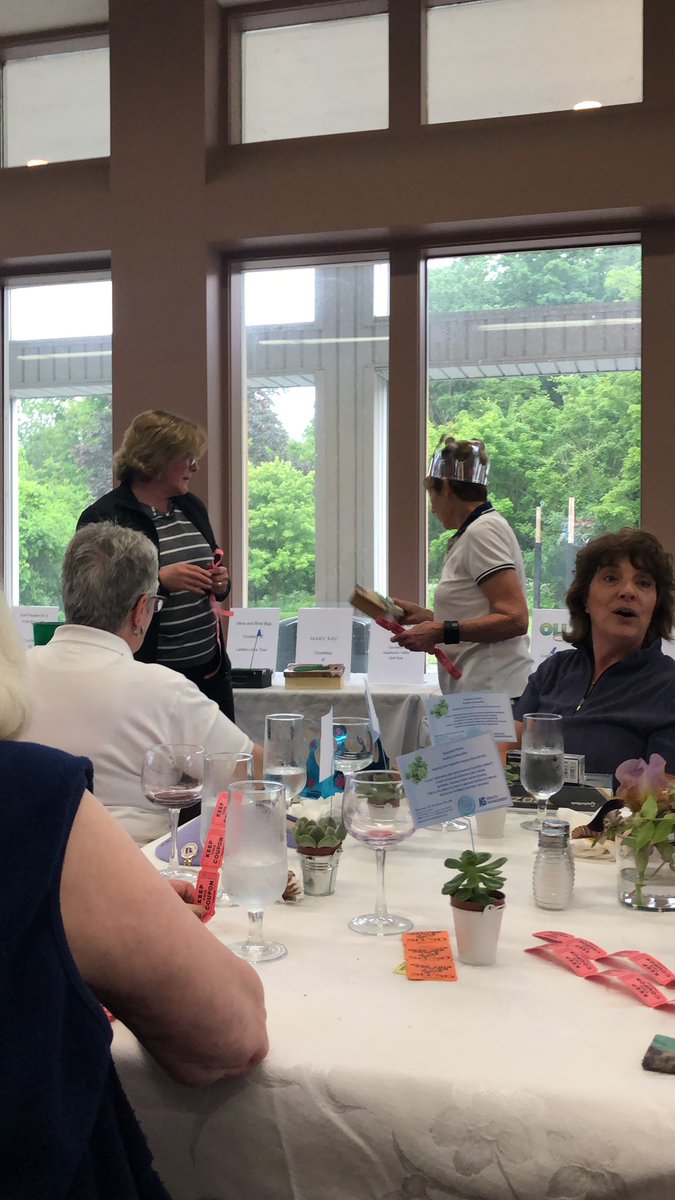 Tournament prizes! <a href="/Markhamgreen/">Markham Green</a> <a href="/LadiesLinksTour/">Ladies Links Tour Golf Association</a>