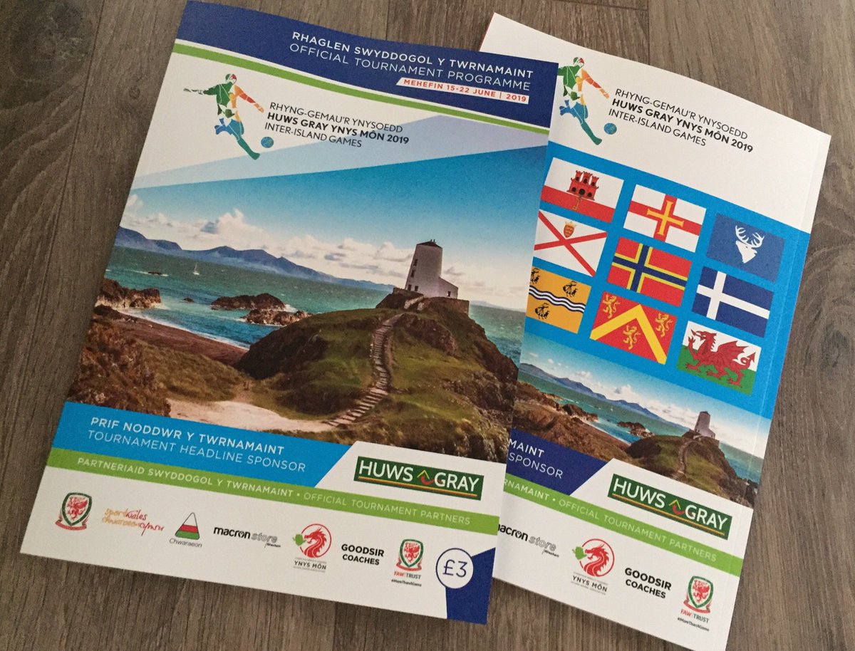 godesign_print's tweet photo. Opening Ceremony @ynysmon2019 
Tournament Programme Design with @Osian_Roberts https://t.co/iGuljbp5BJ