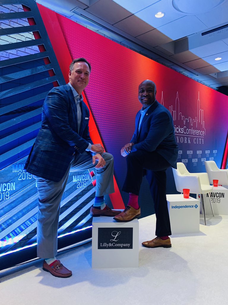 SlaterBayliss's tweet image. Gr8 to be w/ fellow Sockman @SenatorTimScott  @MavConference we agree that opportunity and freedom are the cornerstones of the #USA &amp;amp; in order to ensure opportunity and freedom exist - we   need to be fiscally responsible &amp;amp; socially Equitable. @MavPAC