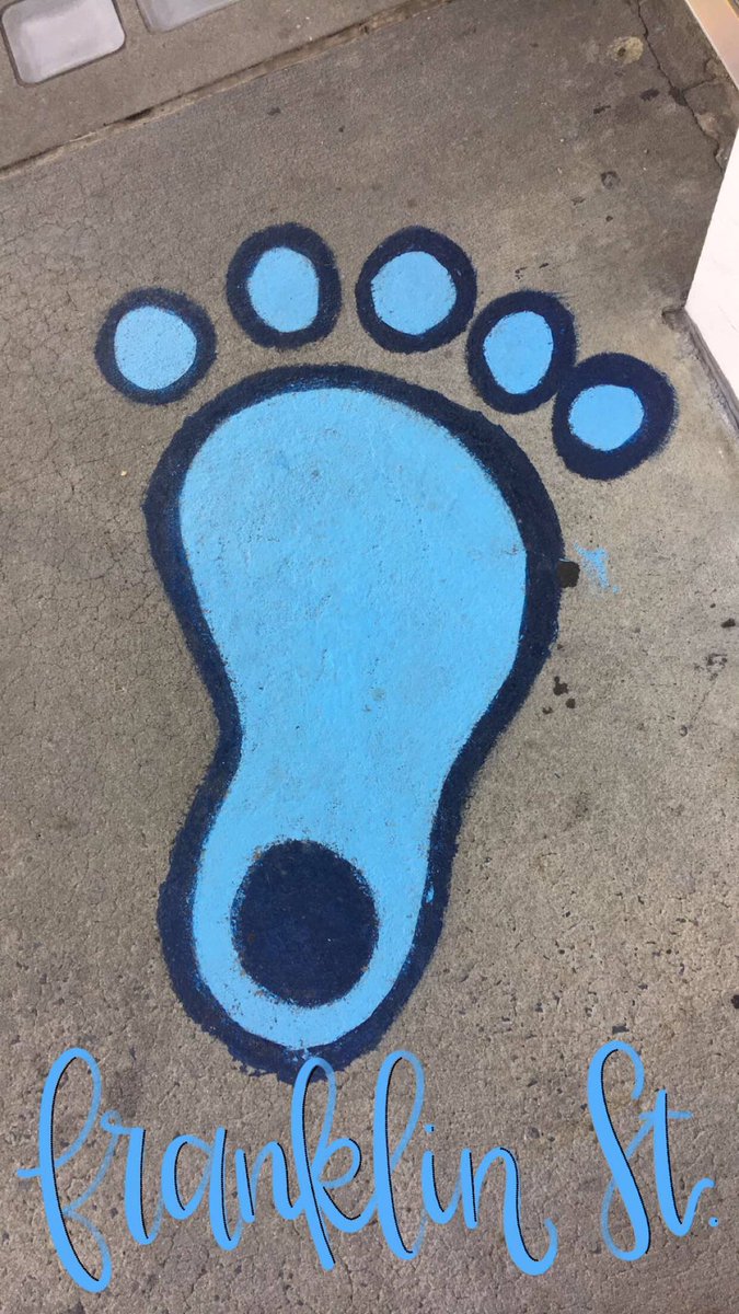 marilee_combs's tweet image. #ProjectUplift at @UNC! Proud to be a part of such an amazing program, especially on its 50th anniversary. What a wonderful way to meet to people and experience Carolina! Go heels! 🐑🔹