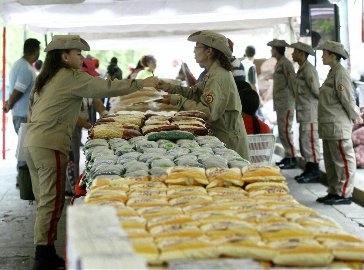 #EsNoticia || Gobierno Bolivariano distribuye más de mil 500 toneladas de Proteína Animal en todo el país ow.ly/CjE330oWPeY