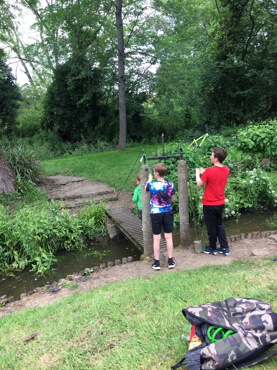 daisydoo2011's tweet photo. When your boys bring the drawbridge back to life in 2019! They came prepared with ropes and played for hours #familyfun #memories #camrabeerfestival #gibberdgarden #harlow #historyisreal #BigupHarlow https://t.co/1FzuxC2bRO