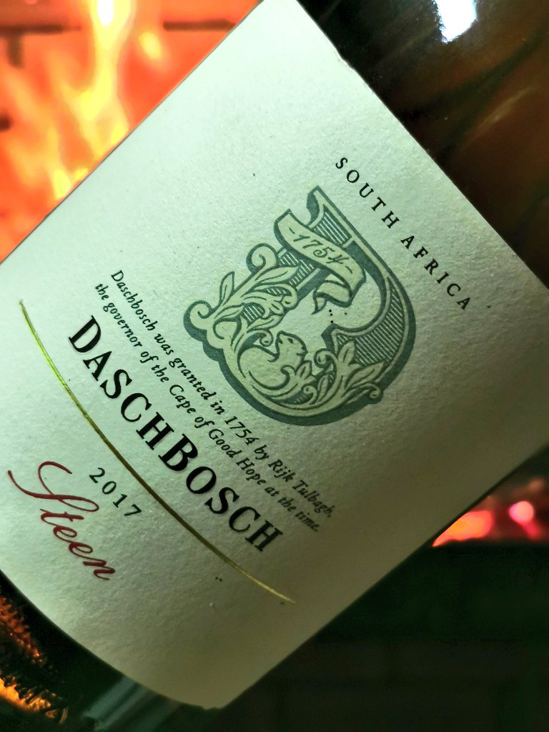 Whenever I'm in the <a href="/BreedekloofWine/">Breedekloof Wine Valley</a> I pop in at <a href="/DaschboschWines/">Daschbosch Wines</a> to stock up on one of my favorite Cultivars #Steen #DrinkChenin