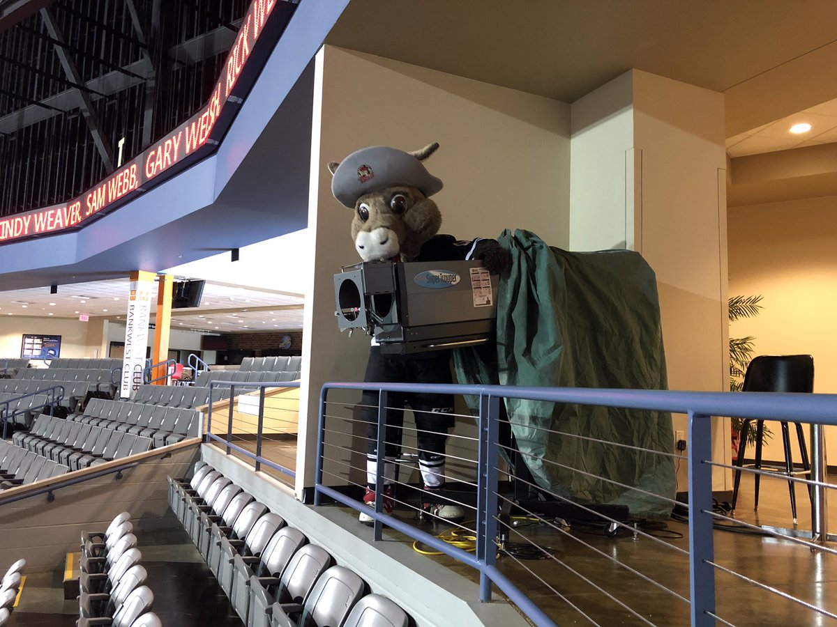NuggetTheMascot's tweet photo. Great time at the Select-A-Seat today. I tried several spots. But I still haven’t decided what I liked best. Maybe stay tuned to find out more. #SelectASeat #SeasonTickets #GamePacks #ECHL #ECHLMascotoftheYear https://t.co/OR00IdUQYV