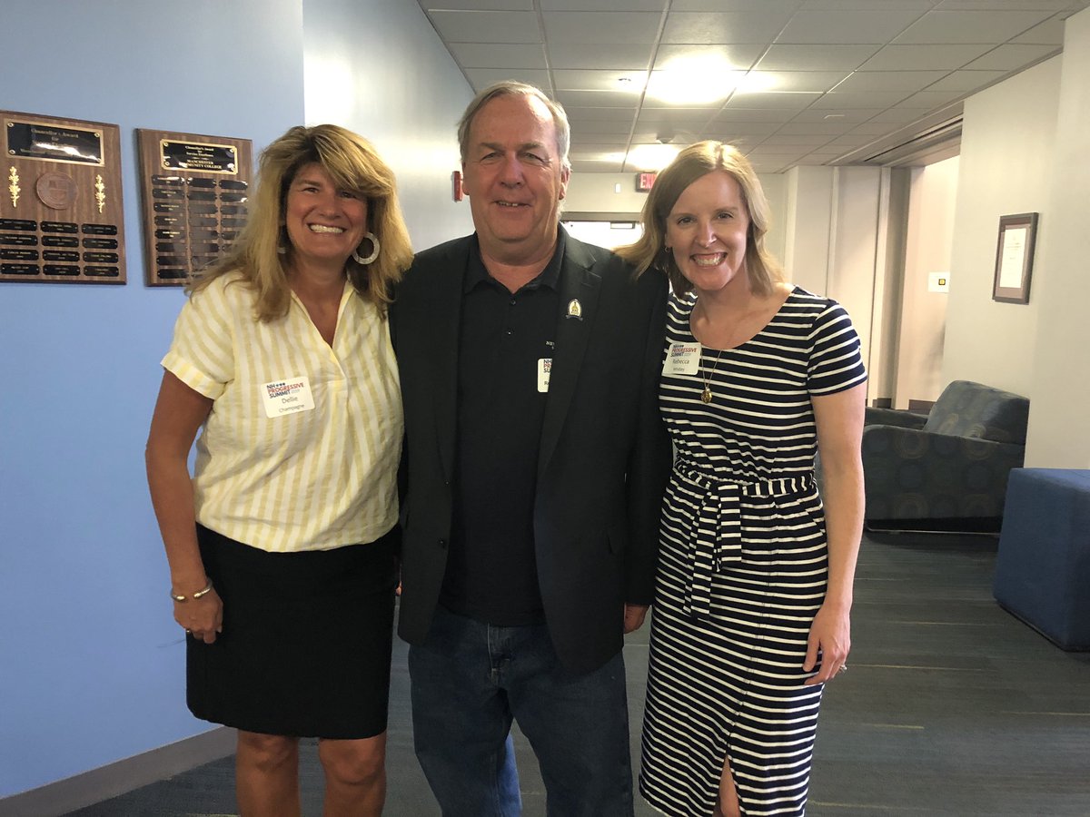BeckyWhitleyNH's tweet photo. Team @NH4youth with the incomparable @rennycushing at today’s #NHProgressiveSummit. We talked about investing in children, mental health, and social justice. @ProgressNH #nhpolitics https://t.co/EQ5PBATaT9