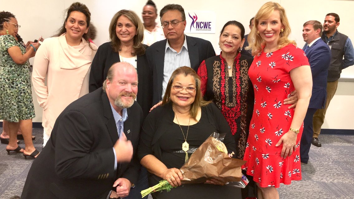 ScottSaxman1's tweet photo. Had the distinct Honor today to meet Dr. Alveda King after she spoke to #NCWE Group in Baltimore,MD. Such amazing work she does for the communities, Nation and World for everyone. She carries on that legacy of MLK and his message as well as creating her own mark on History!! https://t.co/GsjAPk3raQ