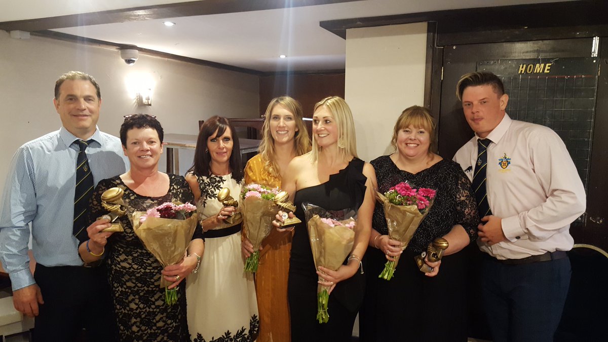 Old Richians RFC Clubperson of the year awarded to the fantastic Fundraising Committee. Thank you ladies from all players and members  for your commitment and dedication #GRFUrugby #southwest_sports