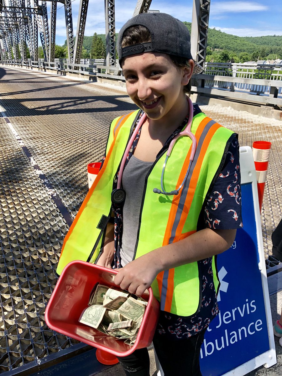 ThatClinical's tweet photo. #FirstResponder #parents make #FirstResponderKids! Proud of my kids for their hard work in our #Ambulance fund drive today! #MedTwitterKids #EMSfamily #EMT #Paramedic #myEMSday https://t.co/f2g5cC6fLI