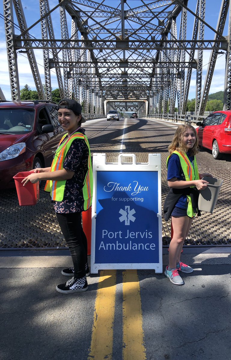 ThatClinical's tweet photo. #FirstResponder #parents make #FirstResponderKids! Proud of my kids for their hard work in our #Ambulance fund drive today! #MedTwitterKids #EMSfamily #EMT #Paramedic #myEMSday https://t.co/f2g5cC6fLI
