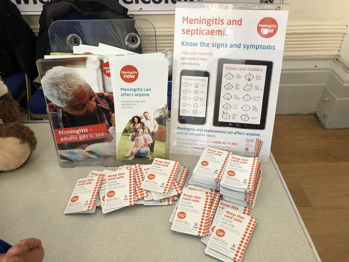 cprforlife1's tweet photo. Have had a wonderful day demonstrating how to deal with a choking child, getting children performing CPR, booking people on lots of courses and meeting lovely people at the @cotswoldbaby Cheltenham! Info@CPRforLife.co.uk #cpr #firstaid #cprforlife #parentfirstaid https://t.co/13qP5Qig85