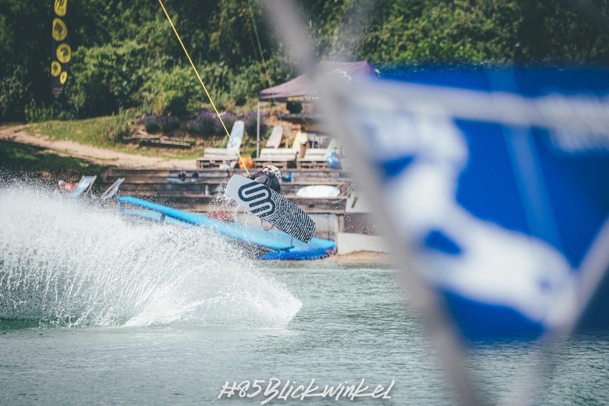 85Blickwinkel's tweet photo. Es war ein gelungener Tag der #testtour von @SCHIERBoards 🤙🏽 Hat echt Spaß gemacht... und das neue 150cm Brett ist sehr cool 🏄🏽♂️ https://t.co/bp24XyPYz4