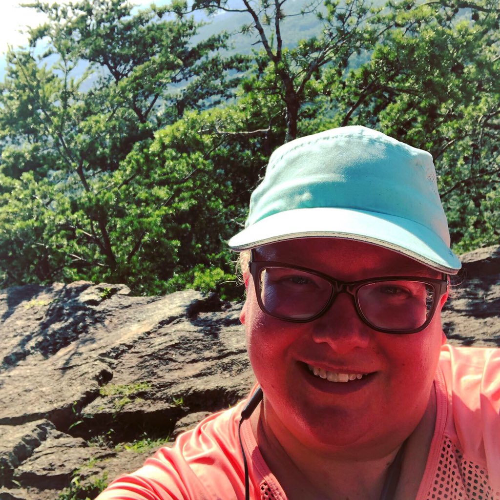 Ashley Nicole tweet media