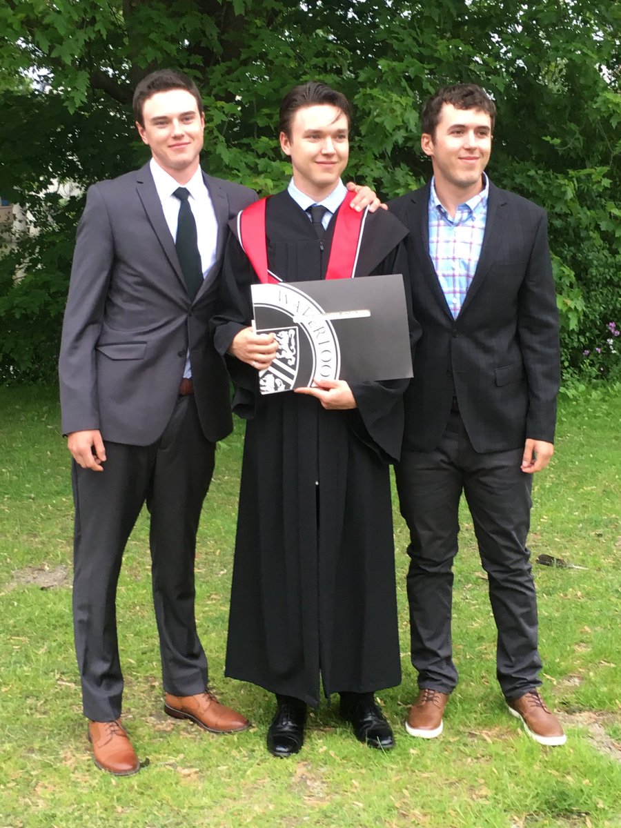 rowlandacres's tweet photo. #uwaterloograd. @robertwriwland https://t.co/ZEJkJKWiSg