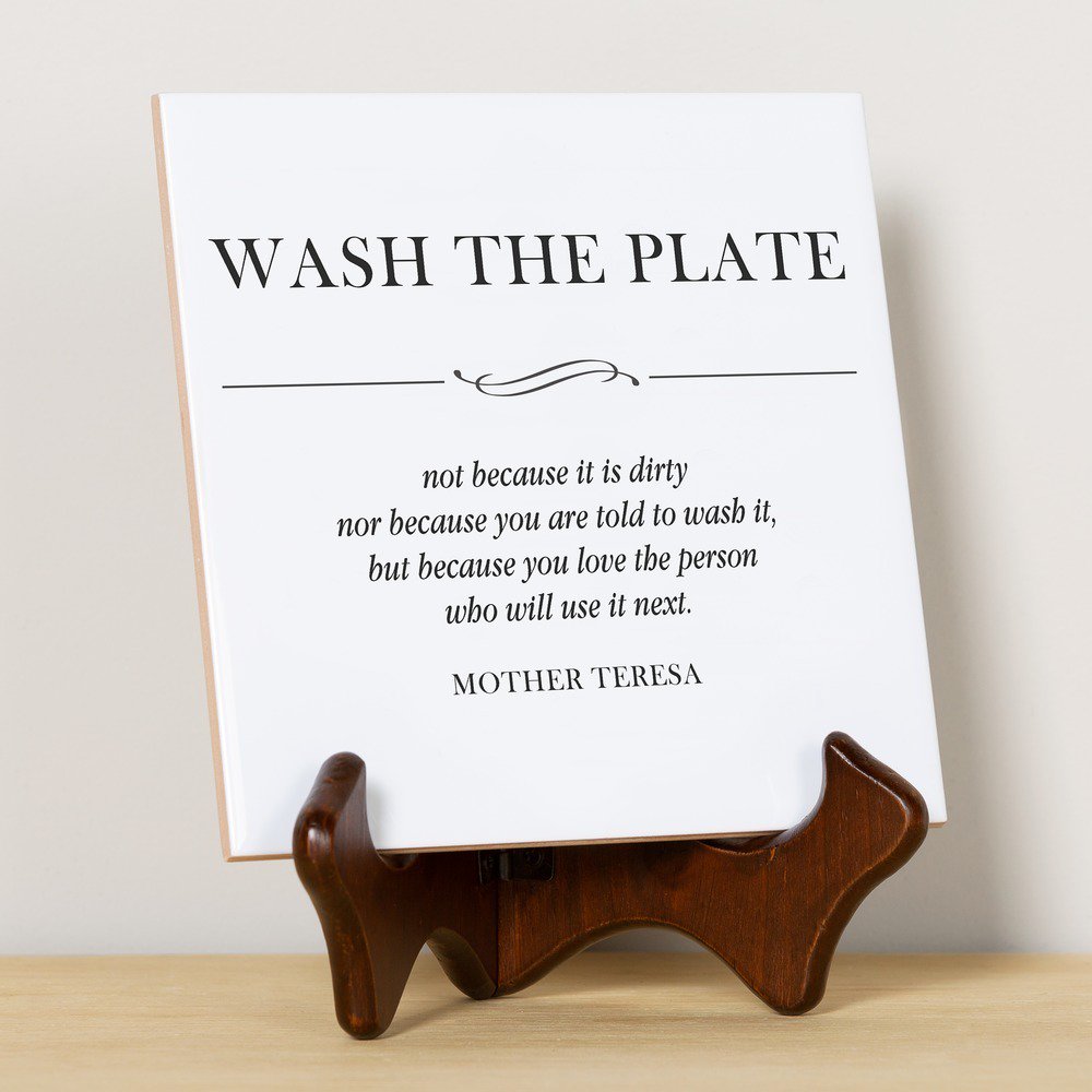 CatholicCompany's tweet photo. What a simple yet powerful reminder from St. Mother Teresa of Calcutta!
Find this thoughtful tile here: https://t.co/mIJngLmEUg
#saintquotes #kitchenquotes #quoteoftheday https://t.co/6Ua5nMKUYH