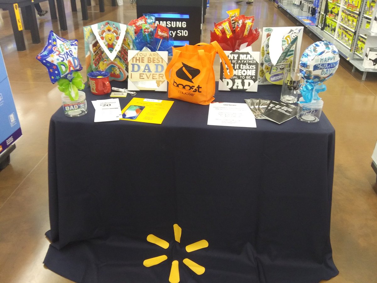 kellyackerman78's tweet photo. Stop by Walmart to get Dad a new Sprint phone for #FathersDay19 #krzctrl @kruzeman https://t.co/16owpaZCzo