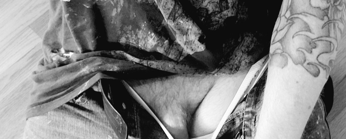 CAmericum's tweet photo. Peek a boooooo see more when I #webcam on 
@chaturbate

 tonight ;) 
@EliteMaleCams

@Chaturbate_US

@ManyVids https://t.co/l4PvCNw7WX