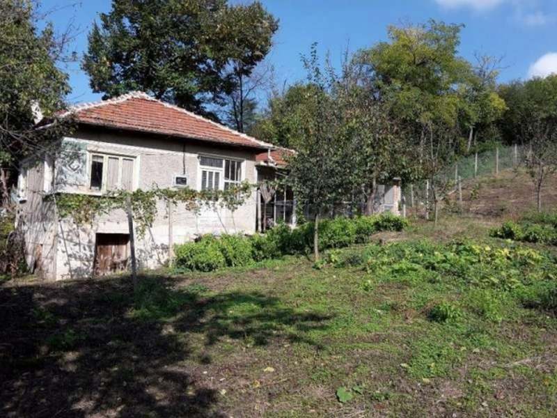 CheapBGproperty's tweet photo. House (130sqm) in Mechka - https://t.co/A6iEXN8HJe #mechka #cheap #properties #мечка #bg #bulgaria #houseforsale #realestate https://t.co/bIoeOV3dZw
