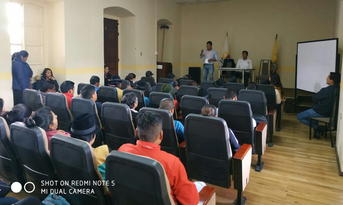 CNTAPSECUADOR's tweet photo. En la provincia de #COTOPAXI Los Profesionales #TAPS en mesa de trabajo reconocen que la unidad es la manera de conseguir acuerdos que beneficien el mejoramiento de la #APS fortaleciendo el #MAISFCI respaldando la Ley #COS como camino hacia una mejor salud para los ecuatorianos. https://t.co/9vRZhiPyb9