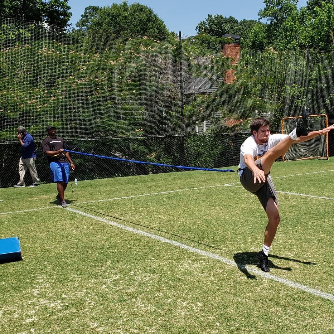coglesbykicking's tweet photo. I enjoyed a very productive session this morning with Adam.  He is going into his 2nd year at Kennesaw State University  and working to fine tune his form and technique.  #getbetterwithcoka https://t.co/zMX5DV7EYX https://t.co/nbQWlYRdTI
