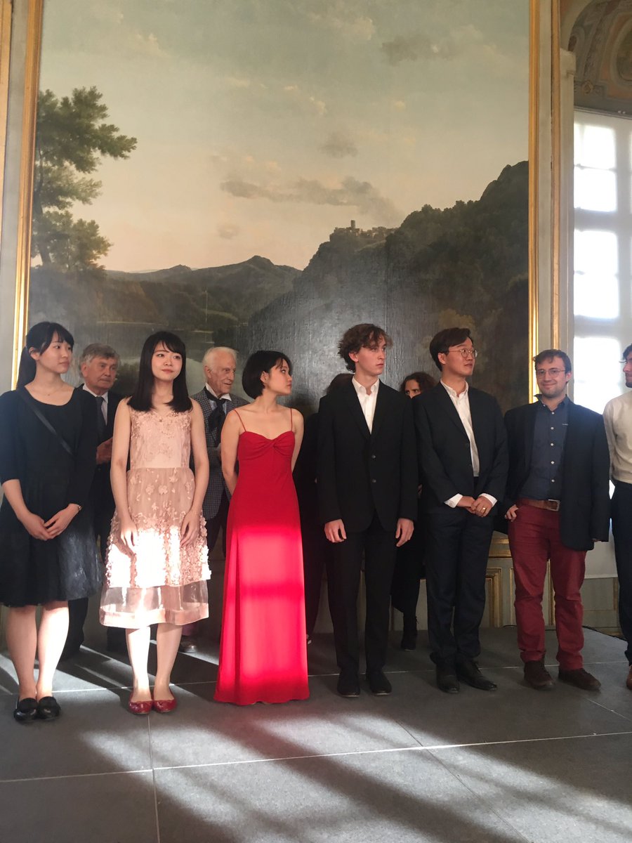 JacquesMyard's tweet photo. remise des prix d’#Opus78 au château de #MaisonsLaffitte ce concours de piano placé sous la presidence d’honneur d’Anne #Queffélec permet à de jeunes pianistes talentueux de se faire connaître. #MaisonsLaffitte participe ainsi  activement à la promotion de la musique classique https://t.co/tO9dd9oJ26