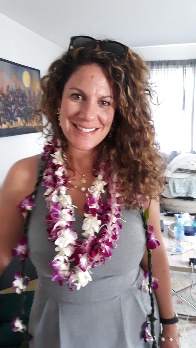 myprojectexpert's tweet photo. TODAY my daughter graduated as Doctor of Chiropractor https://t.co/1o4EnCSmLX
