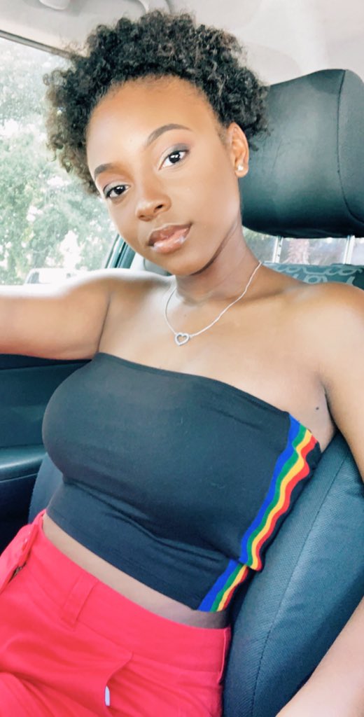 _MMonae_'s tweet image. Sweet Pea🌈