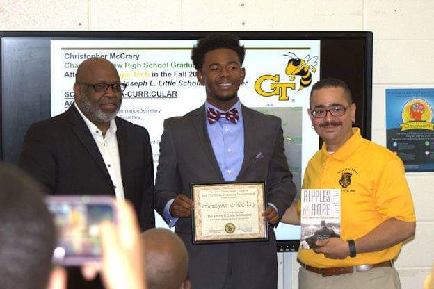 atlgradiotas's tweet photo. Congrats Christopher McCleary and Jasmine Wilson. We expect great things from both of you! Special shout out to Beta Psi Omega, Iota Sweethearts Inc & Atlanta NPHC for your presence and support. #Scholarship #IotaPhiTheta #IPT1963 #AtlGradIotas #GreekUnity #NPHC #DivineNine https://t.co/SnE9ECiZib