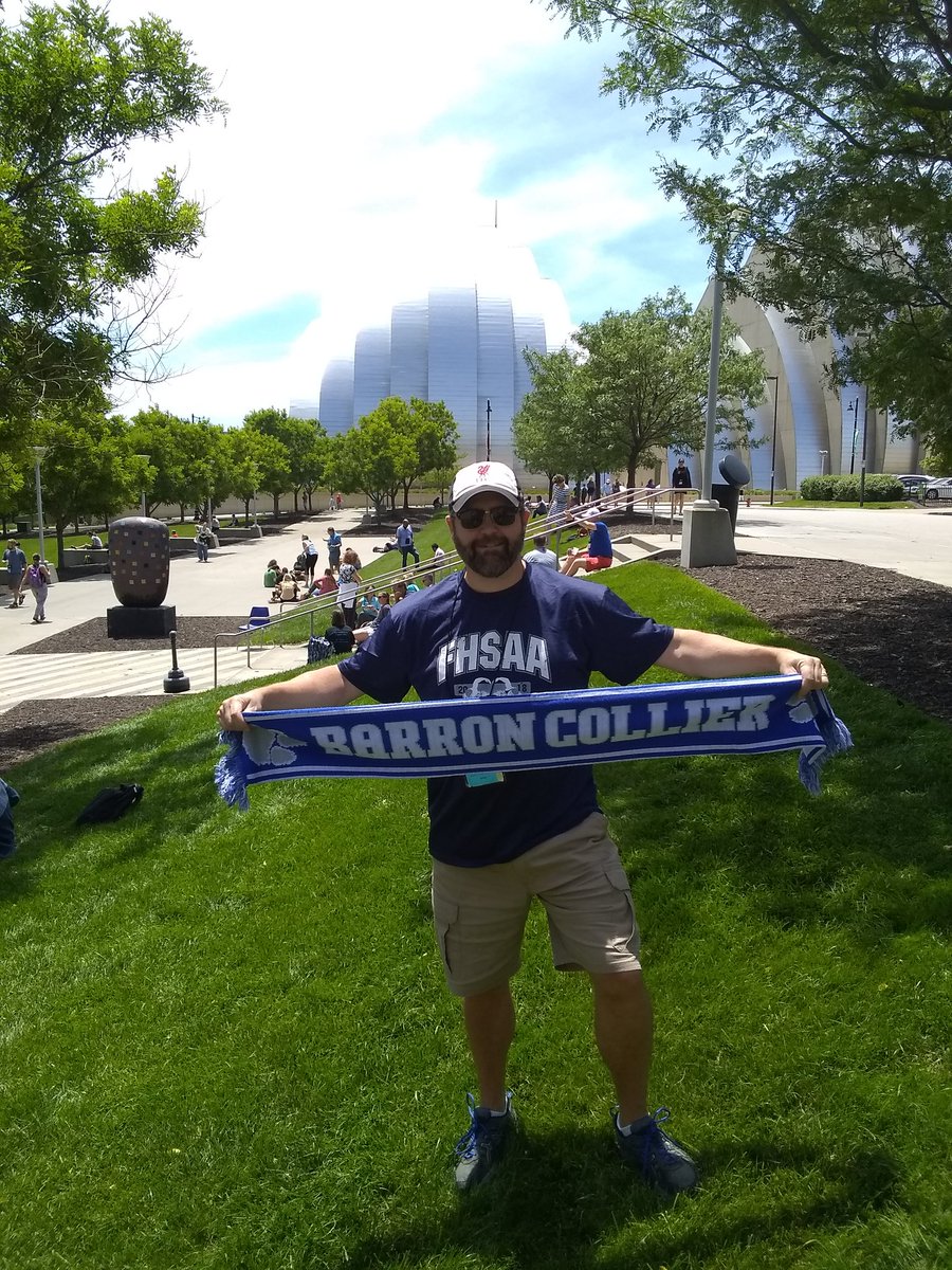 Papagayao's tweet photo. Representing @barroncollier in Kansas City at the AP read. https://t.co/eFCHVkRJCZ