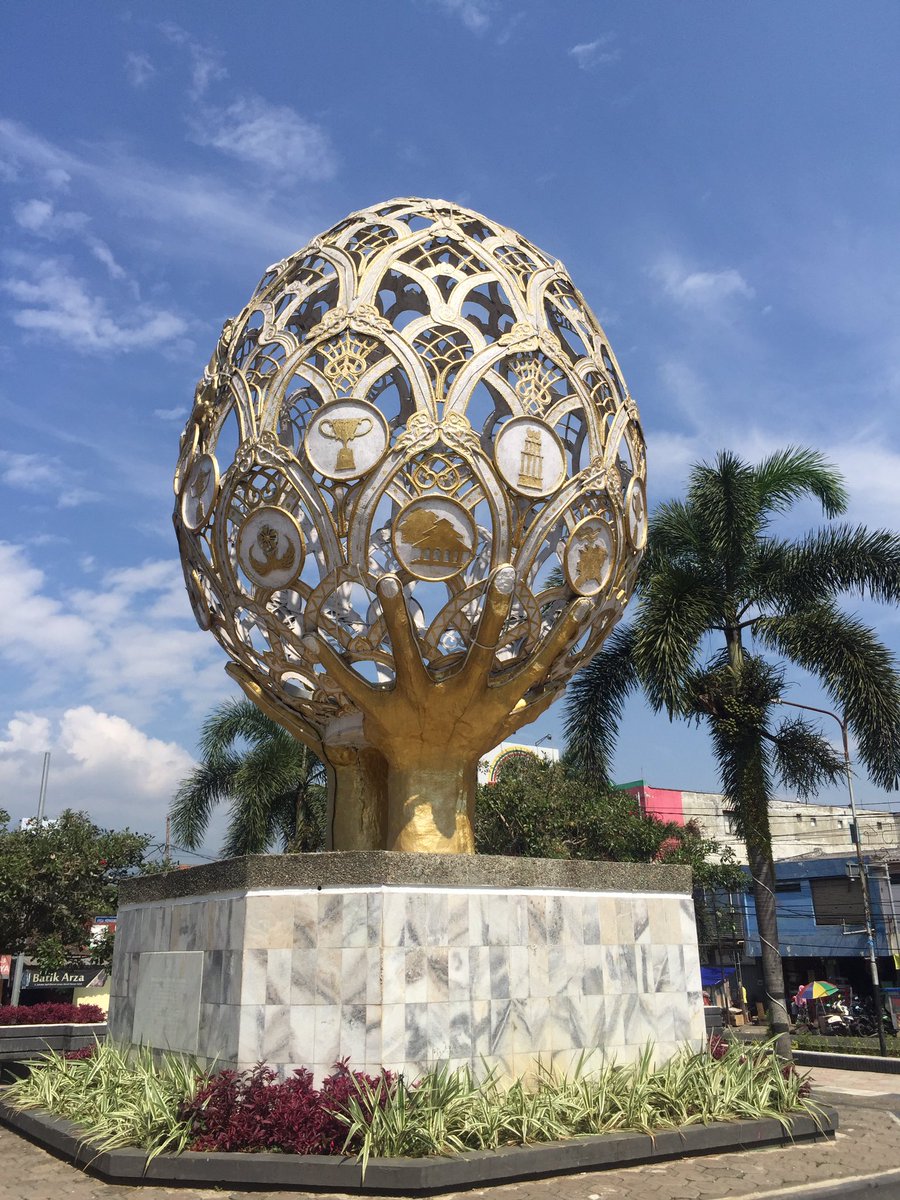 Taman Endog Di Sumedang Plontos Tanpa Rambut Camkan Itu