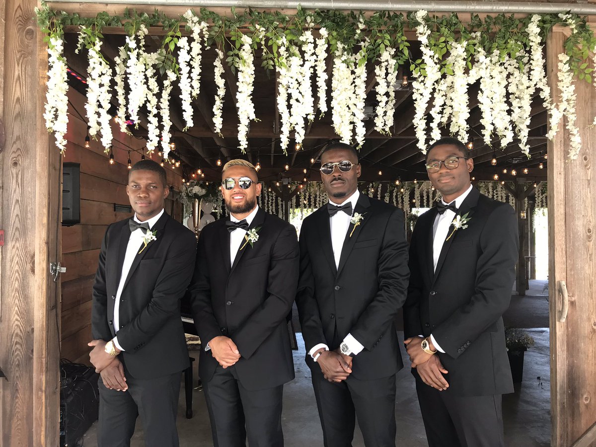 fanendoadiOfficial tweet media